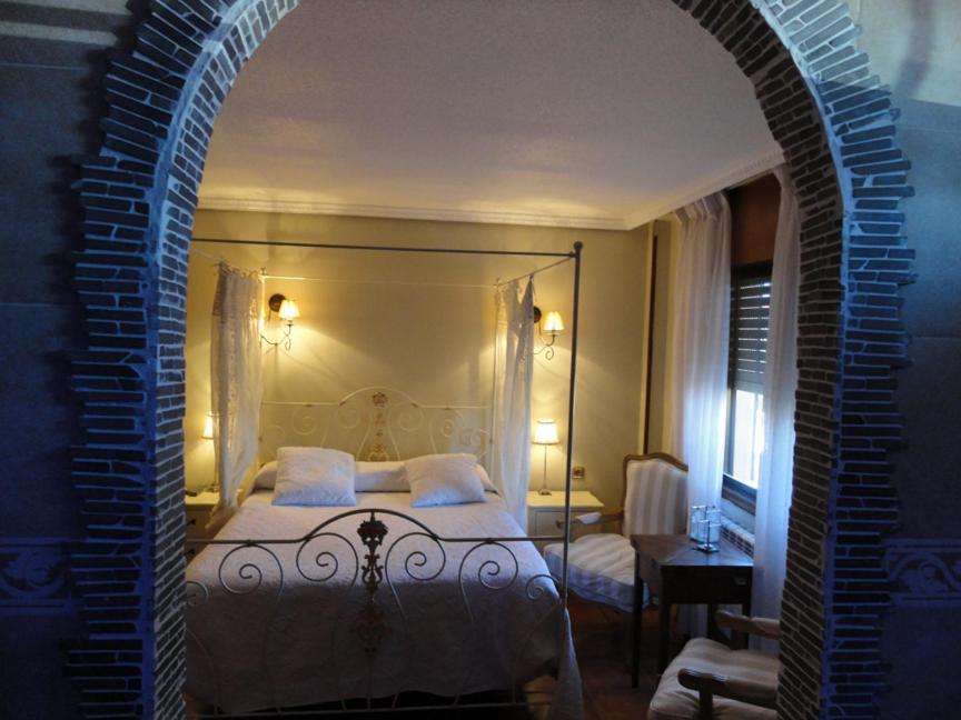 Hospedaje Villa Pilar Santillana del Mar Room photo